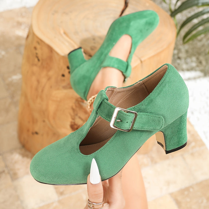 Lola – Stable elegance and guaranteed comfort