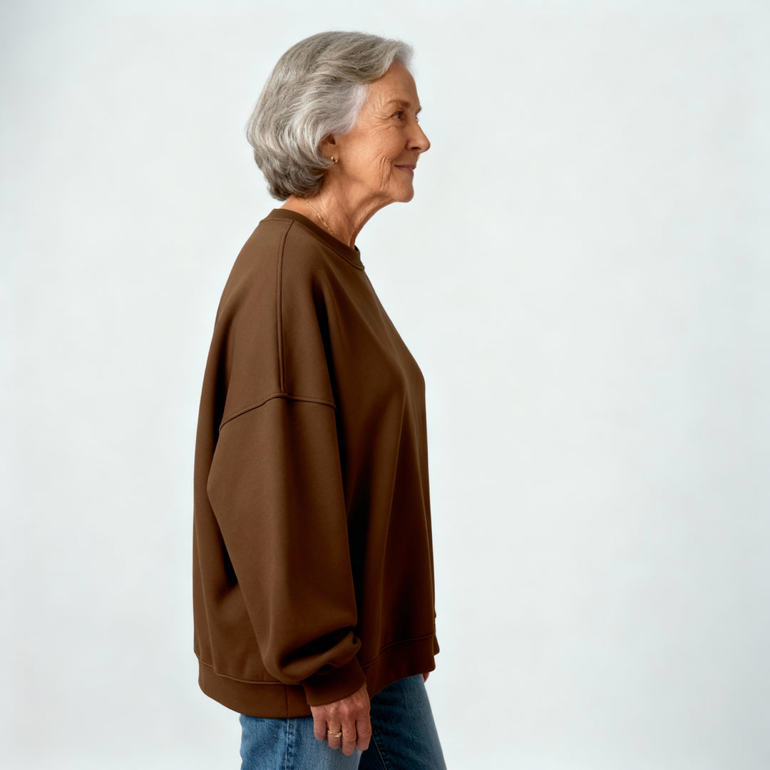 Elizabeth – Lightweight style with a solid color sweater