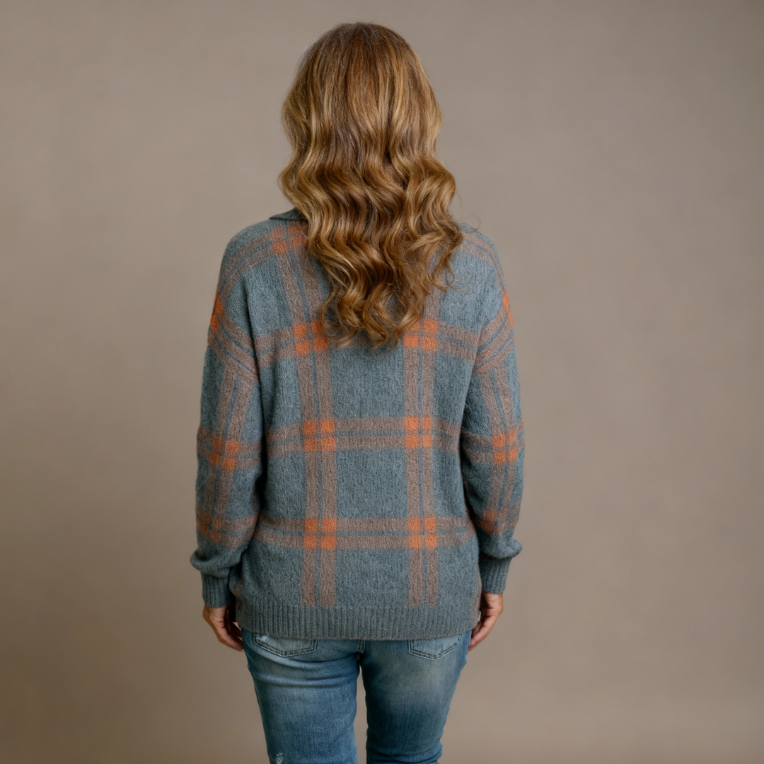 Mira | Soft Blouse with Check Pattern