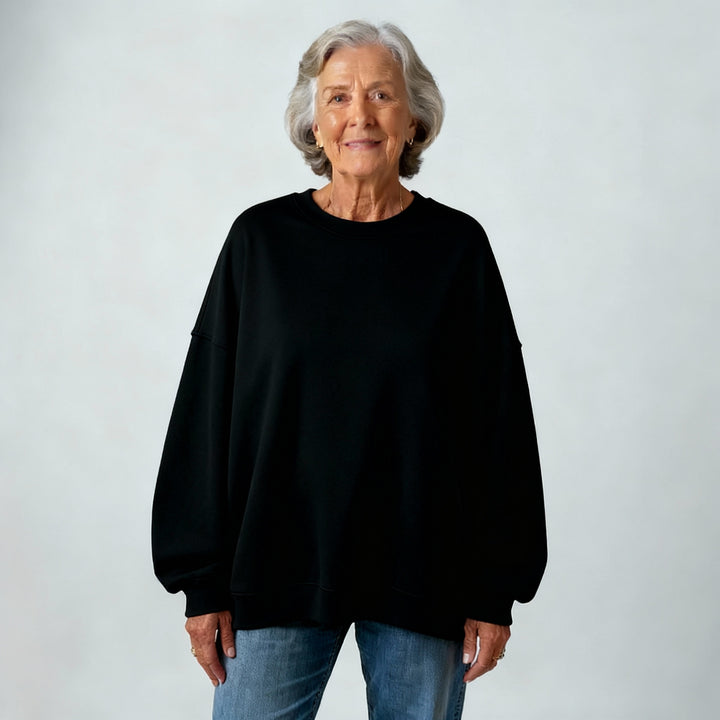 Elizabeth – Lightweight style with a solid color sweater