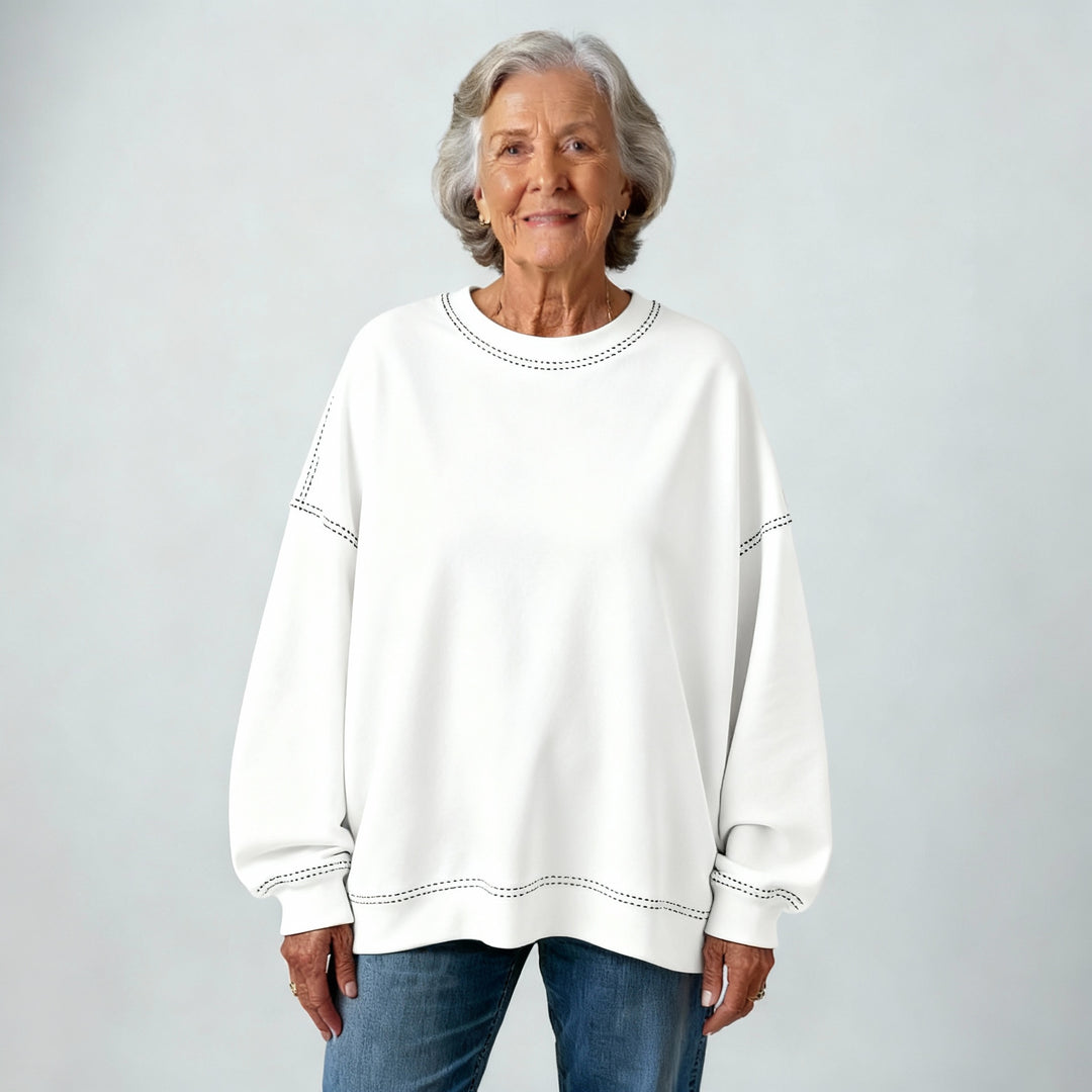 Elizabeth – Lightweight style with a solid color sweater