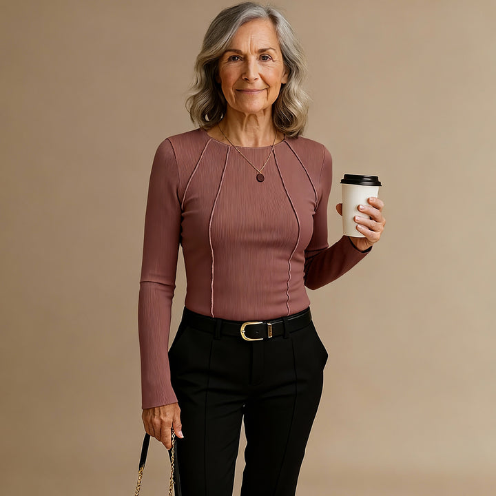 AISOLA | Stylish Fitted Top in Ribbed Fabric