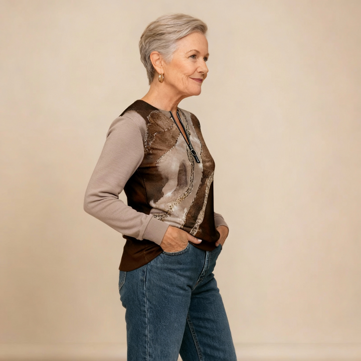 Melissa | Half-Zip Sweatshirt with Vintage Print